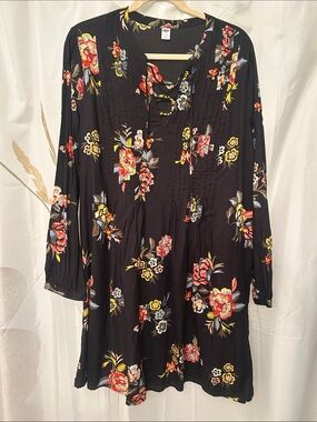 Old Navy Black Long Sleeve Floral Lace-Up Tunic Dress